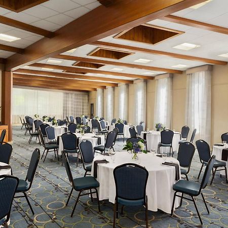 Delta Hotels By Marriott Helena Colonial Bagian luar foto