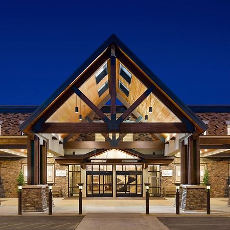 Delta Hotels By Marriott Helena Colonial Bagian luar foto