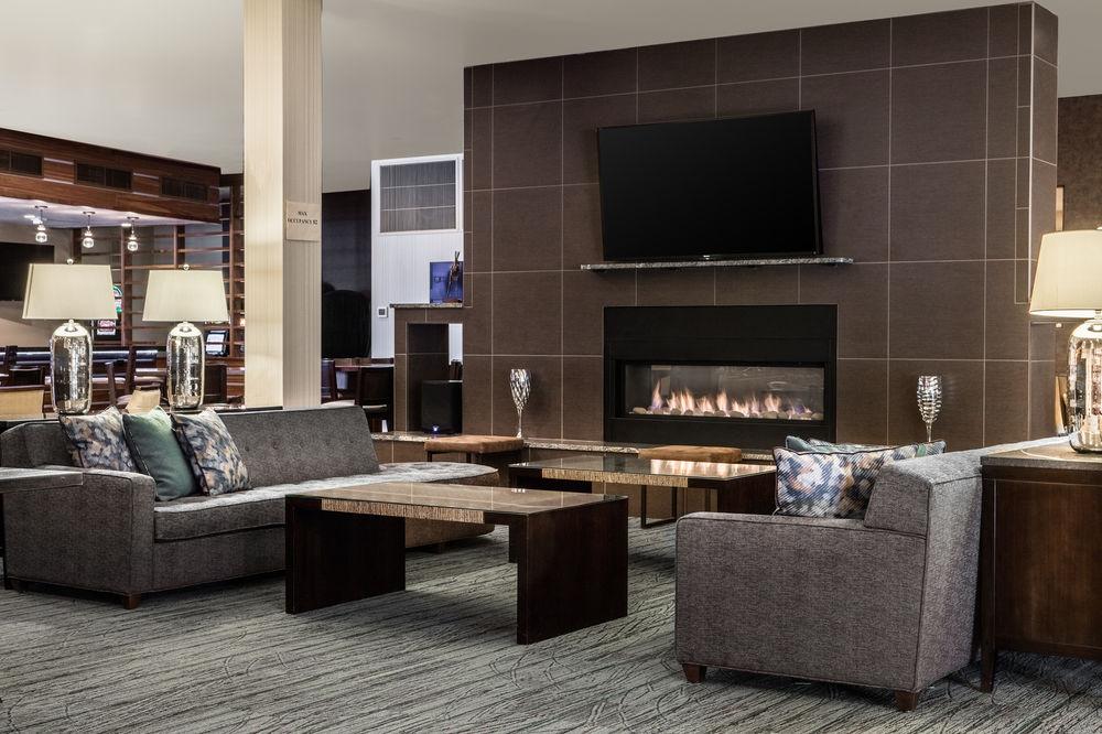 Delta Hotels By Marriott Helena Colonial Bagian luar foto