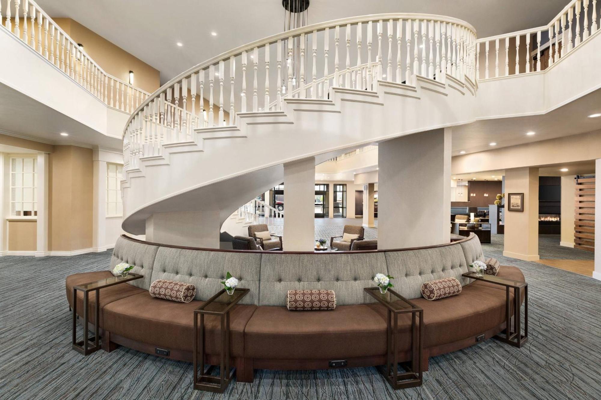 Delta Hotels By Marriott Helena Colonial Bagian luar foto