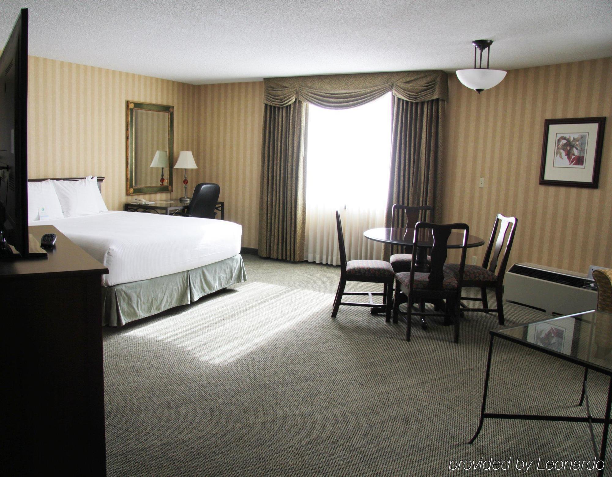 Delta Hotels By Marriott Helena Colonial Bagian luar foto
